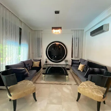 Villa Luxury 3 Bedrooms Villa,Private Pool Gold City
