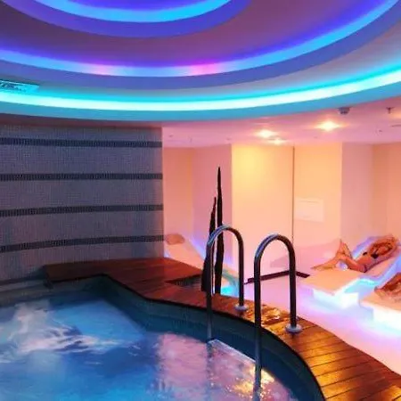Villa Luxury 3 Bedrooms Villa,Private Pool Gold City