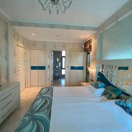 Luxury 3 Bedrooms Villa,Private Pool Gold City *